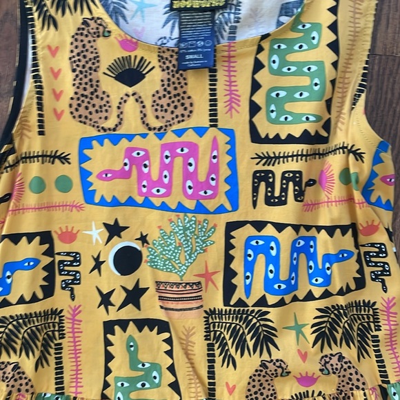 NOOWORKS Big Pocket Dress - size small - Picture 2 of 5